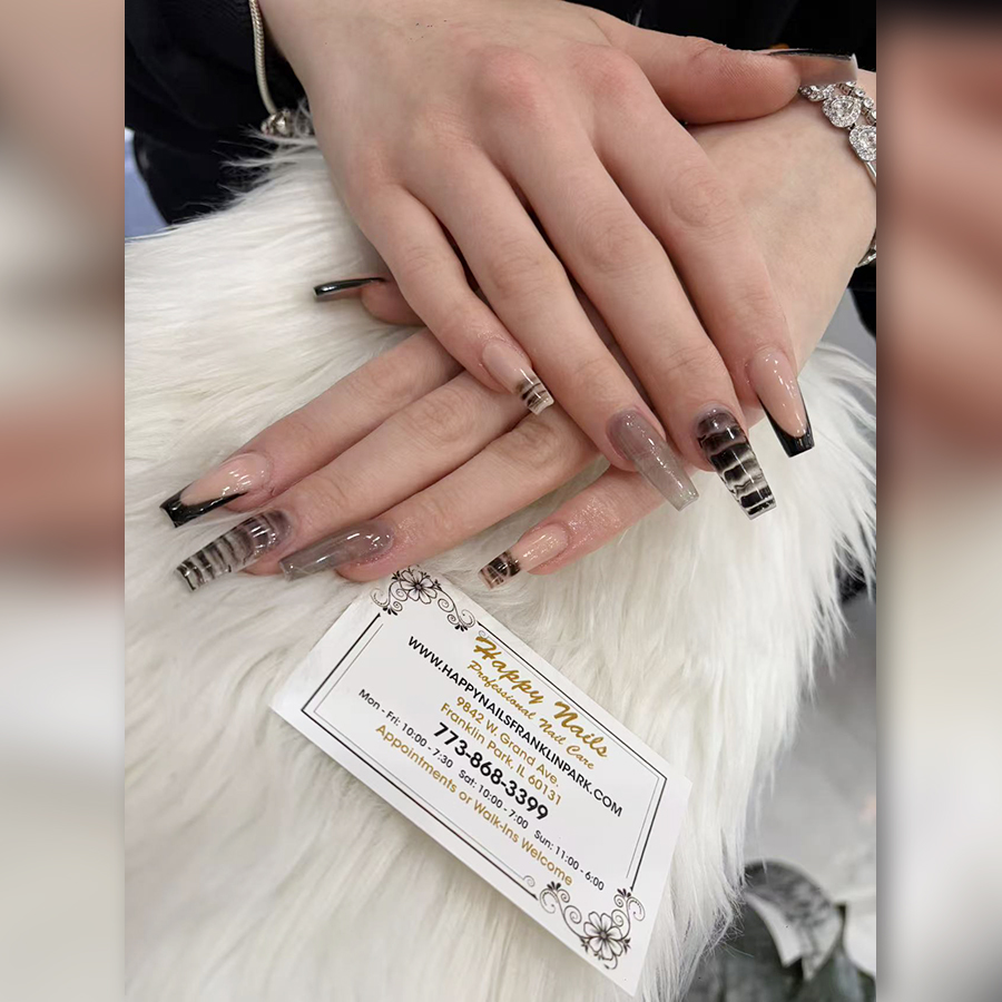 HAPPY NAILS